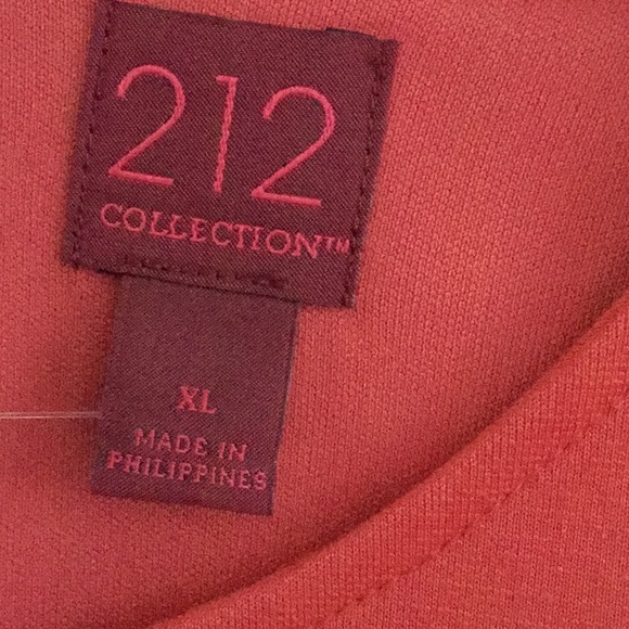 Dress - Picture 7 of 8